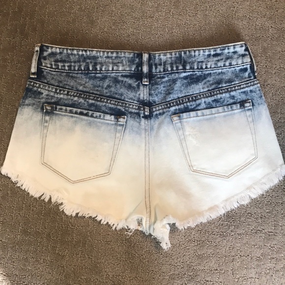 Brand NEW Pacsun Denim Shorts - Picture 2 of 4